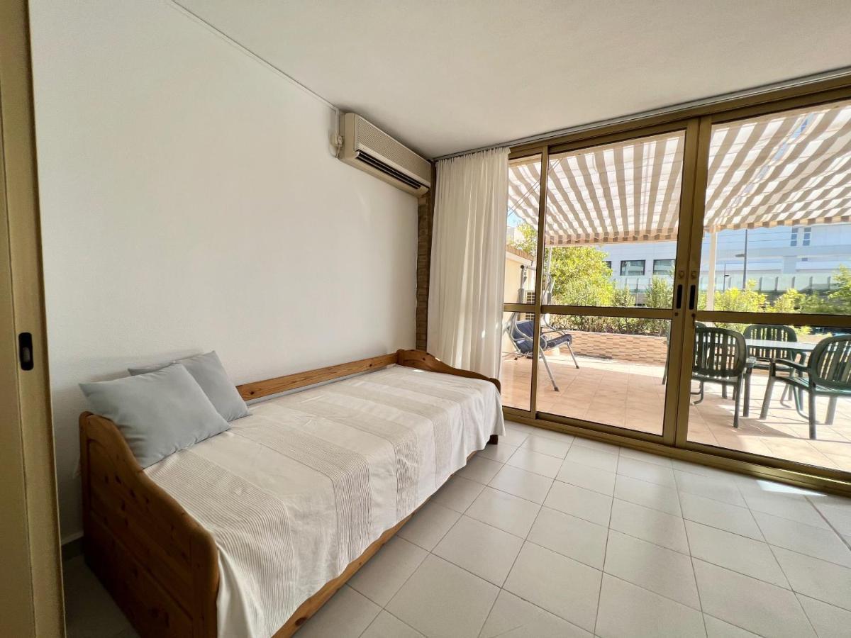 Apartamento With Terrace In *