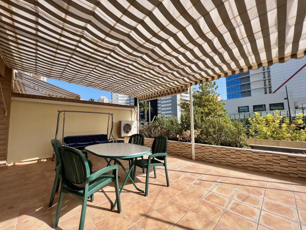With Terrace In Apartamento *